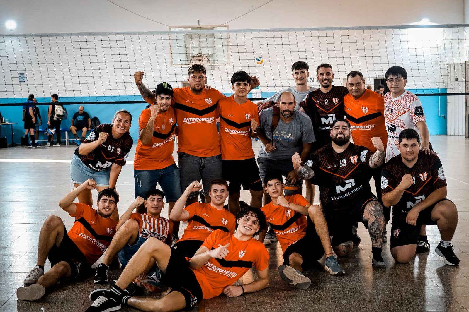 Triunfo en el debut y se viene la primera presentación en casa
